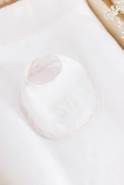 Bavoir Garda rose pâle T1