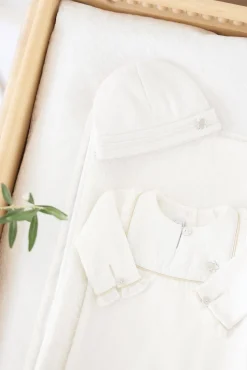 Bonnet Délicatesse nacre