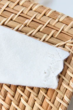 Cardigan Ecru broderie feuillage