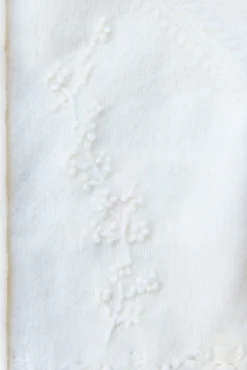 Cardigan Ecru broderie feuillage