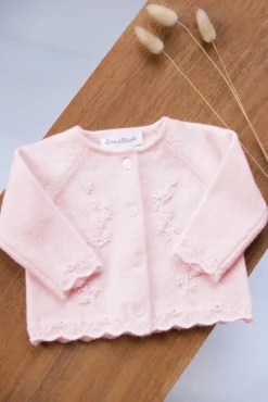 Cardigan Rose pâle broderie feuillage