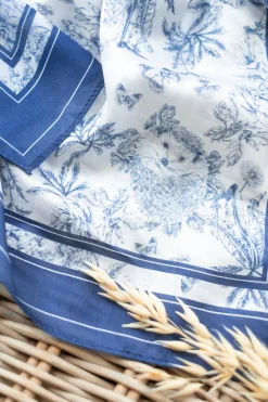 Foulard Imprimé inspiration Toile de Jouy