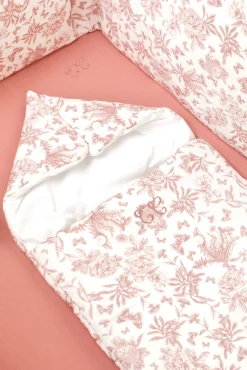 Nid d'ange Imprimé inspiration Toile de Jouy rose