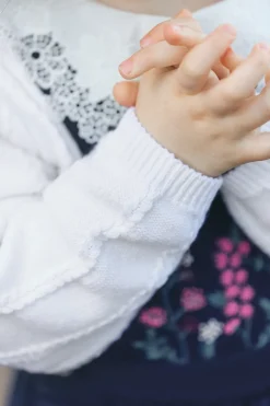 Pull Ecru col broderie anglaise