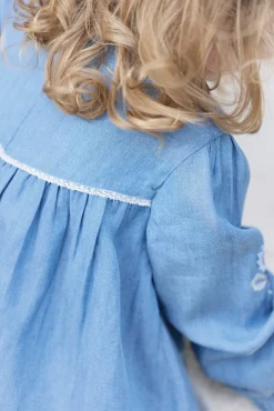 Robe Chambray broderies